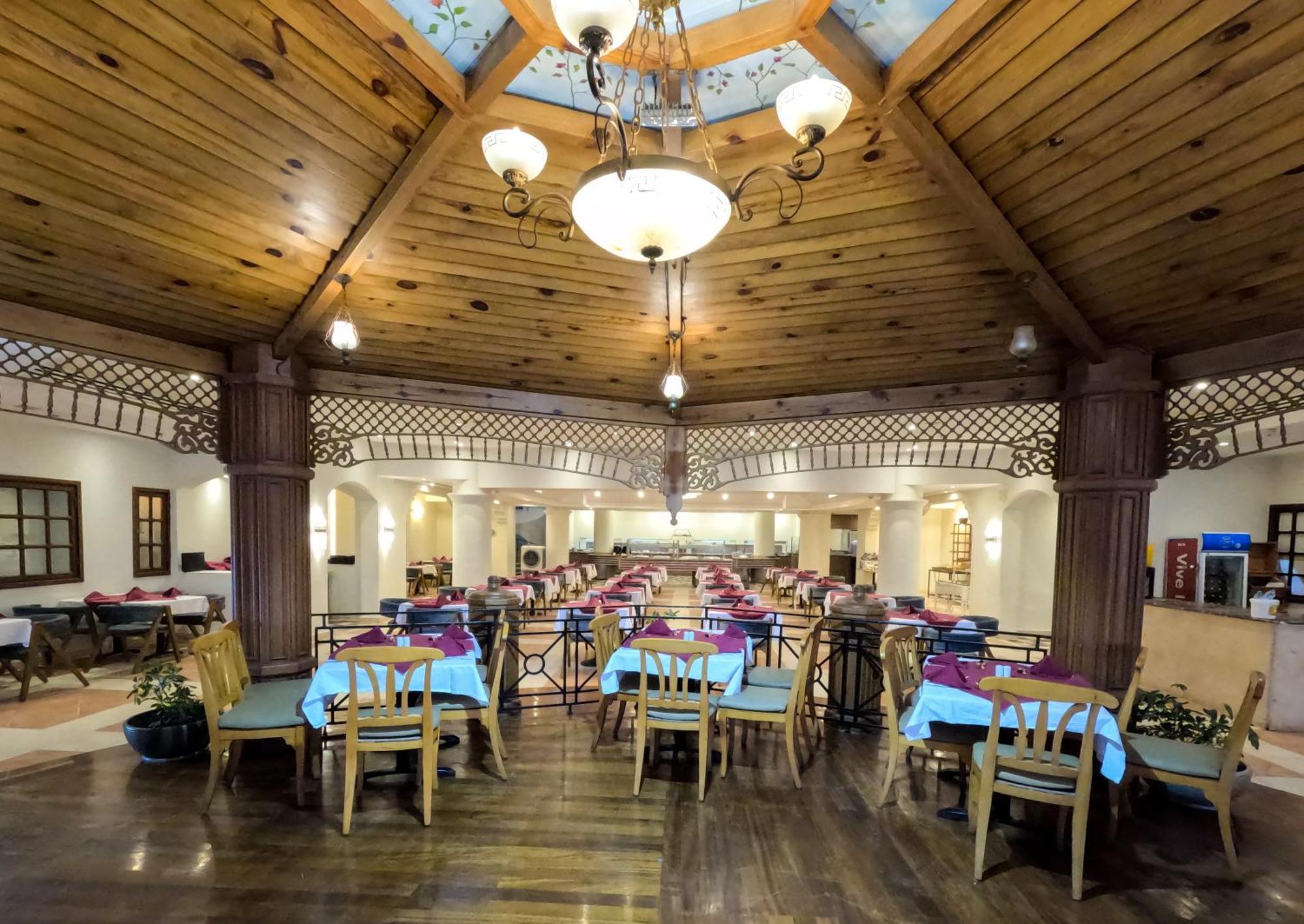 Ivy Cyrene Adults Friendly 13 4* שארם א-שייח
